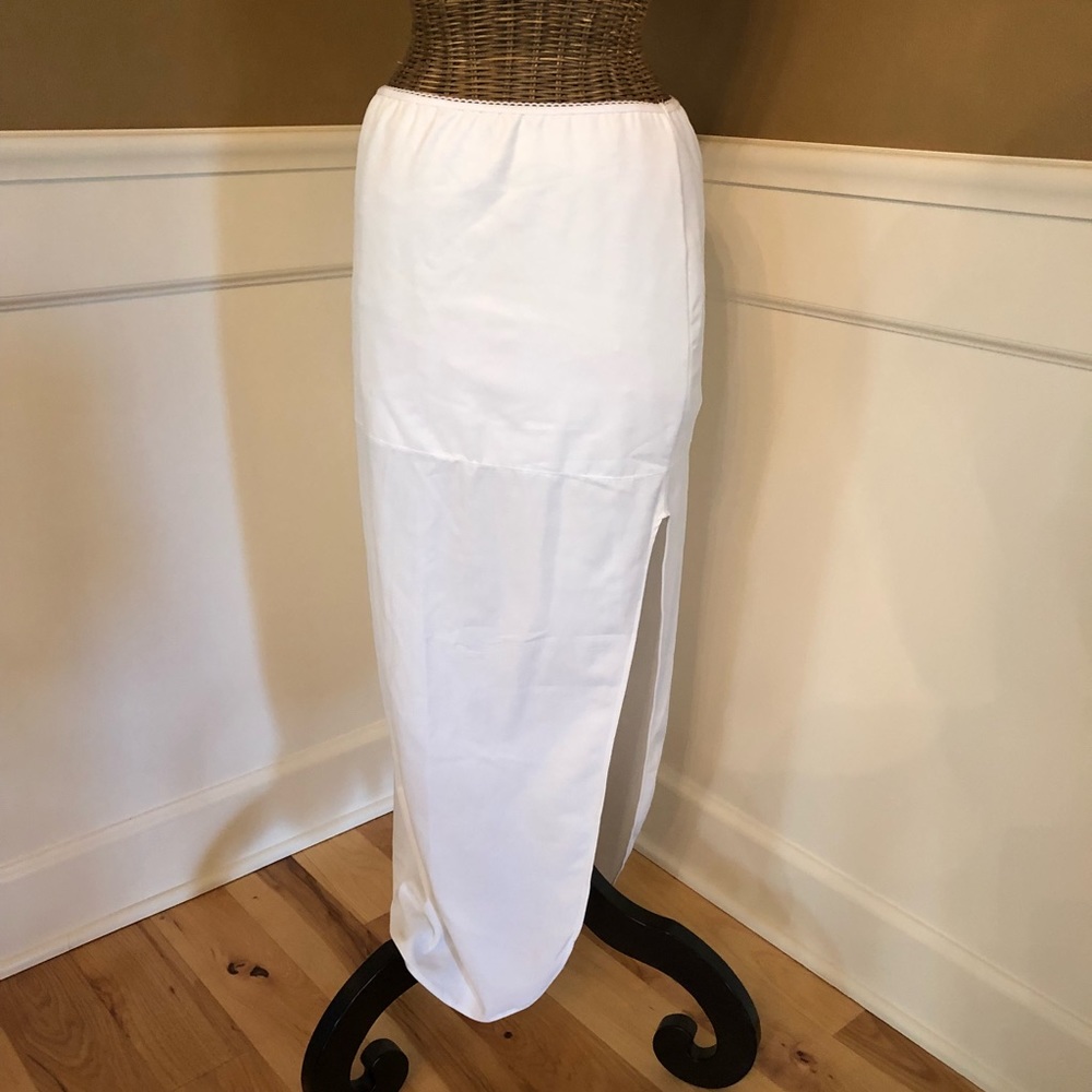 David’s Bridal White Slip